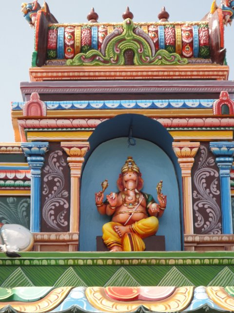 கும்பாபிஷேகம் - 2011 - முதல் நாள் நிகழச்சிகள் (கணபதி வேள்வி, கோபூஜை, தனபூஜை, முதல் கால பூஜை . . .)