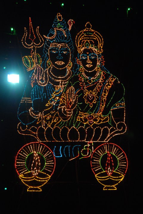கும்பாபிஷேகம் - 2011 - முதல் நாள் நிகழச்சிகள் (கணபதி வேள்வி, கோபூஜை, தனபூஜை, முதல் கால பூஜை . . .)