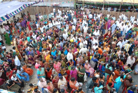 கும்பாபிஷேகம் - 2011 - மூன்றாம் நாள் நிகழச்சிகள் (திருகுடங்கள் புறப்பாடு, திருக்குட நன்னீராட்டு, சிறப்பு மகாபிஷேகம் . . . )