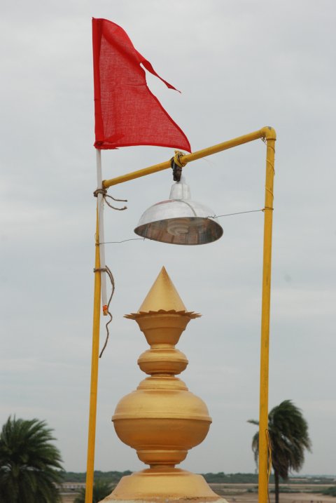 கும்பாபிஷேகம் - 2011 - மூன்றாம் நாள் நிகழச்சிகள் (திருகுடங்கள் புறப்பாடு, திருக்குட நன்னீராட்டு, சிறப்பு மகாபிஷேகம் . . . )