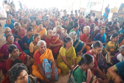 கும்பாபிஷேகம் - 2011 - மூன்றாம் நாள் நிகழச்சிகள் (திருகுடங்கள் புறப்பாடு, திருக்குட நன்னீராட்டு, சிறப்பு மகாபிஷேகம் . . . )