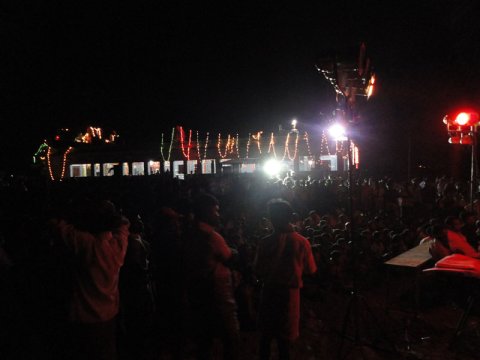 கும்பாபிஷேகம் - 2011 - அன்பர்களை சிறப்பித்தல் மற்றும் கலை நிகழச்சிகள்